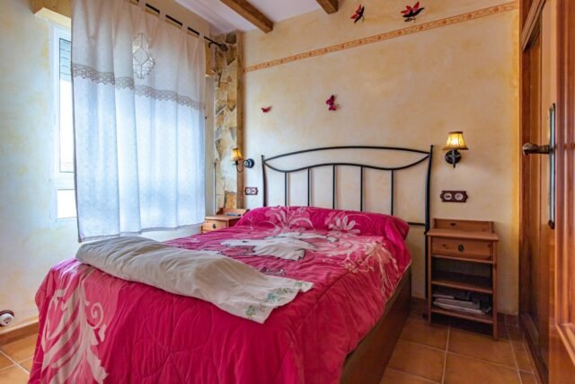 Un Ático De 2 Habitaciones Con Garaje